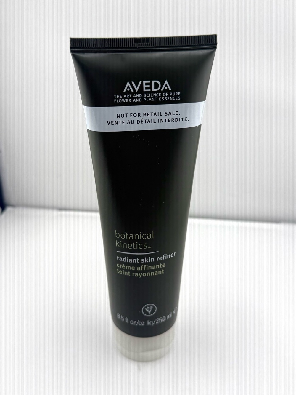 AVEDA Botanical Kinetics Radiant Skin Refiner - Professional 8oz